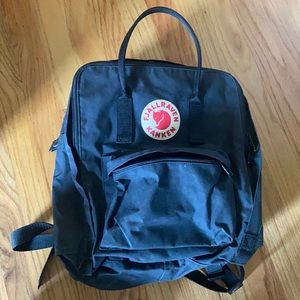 Fjallraven Kanken black backpack